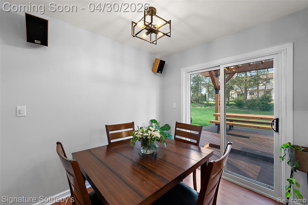 2682 Costa Mesa Road, Waterford, MI 48329 — Photo 7