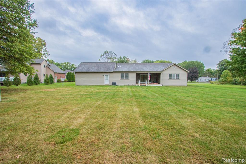 5112 BRYSON Lane, East China, MI — Photo 31