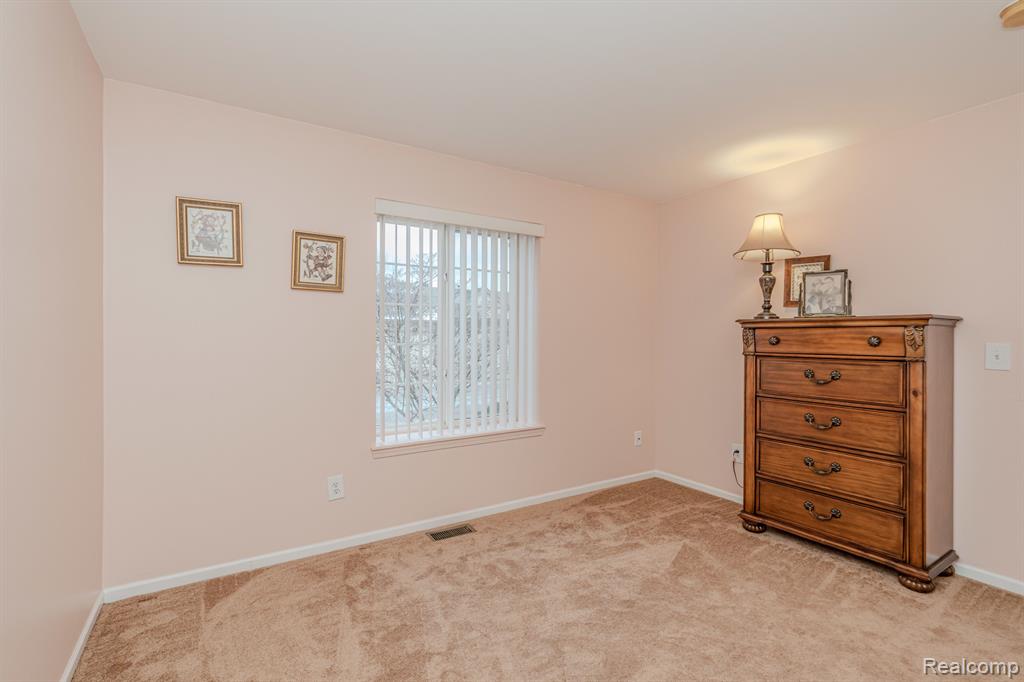 1853 Wexford Circle, Ypsilanti, MI 48198 — Photo 15