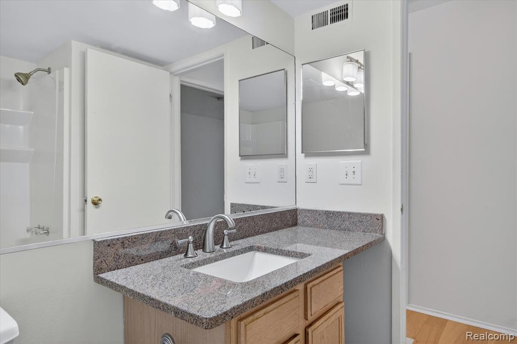 2037 E Franklin Drive, Canton, MI 48187 — Photo 30