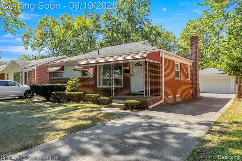 9001 Leverne, Redford, MI 48239 — front exterior