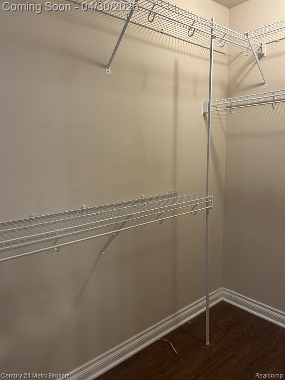 4467 Cross Creek Boulevard, Burton, MI 48509 — Photo 14