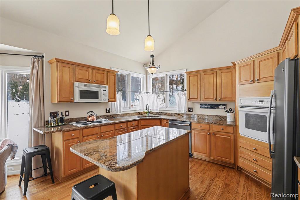 6501 Southampton Drive, Clarkston, MI — Photo 14
