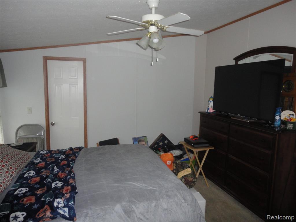 983 Tanners Landing, Monroe, MI 48161 — Photo 11