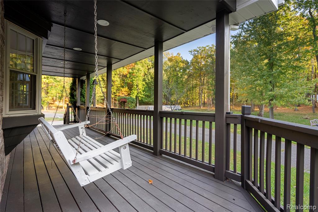 2631 Lakeville Road, Oxford, MI 48370 — Photo 4