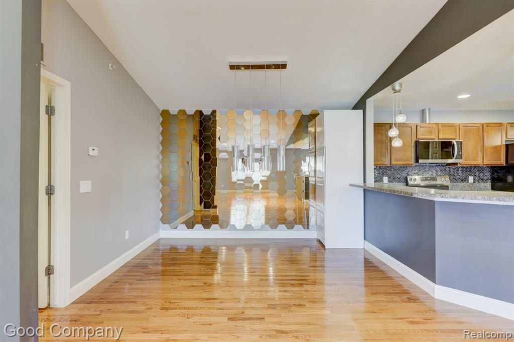 29941 Fox Run Circle, Warren, MI 48092 — Photo 4