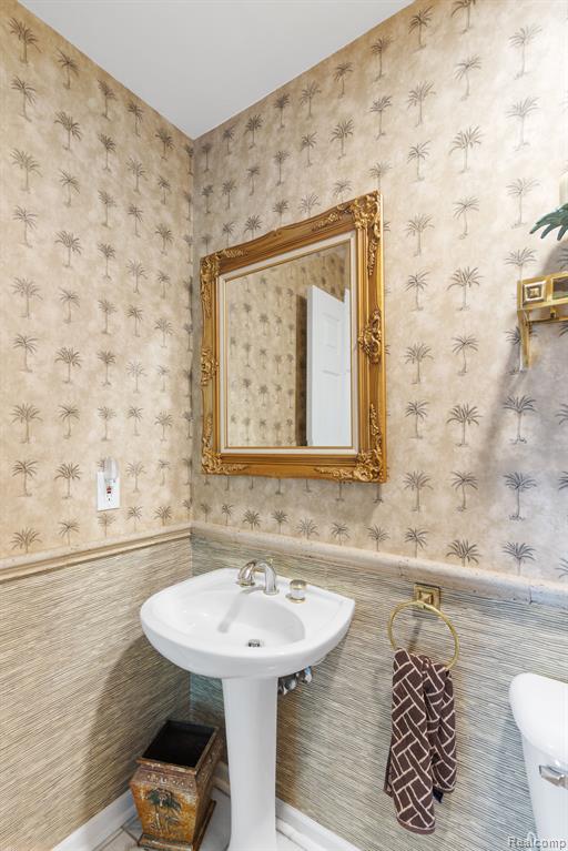 5218 HIGHPOINT Drive, Swartz Creek, MI 48473 — Photo 16