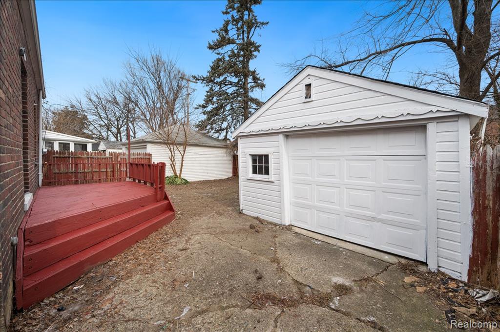 5534 OLDTOWN Street, Detroit, MI 48224 — Photo 17