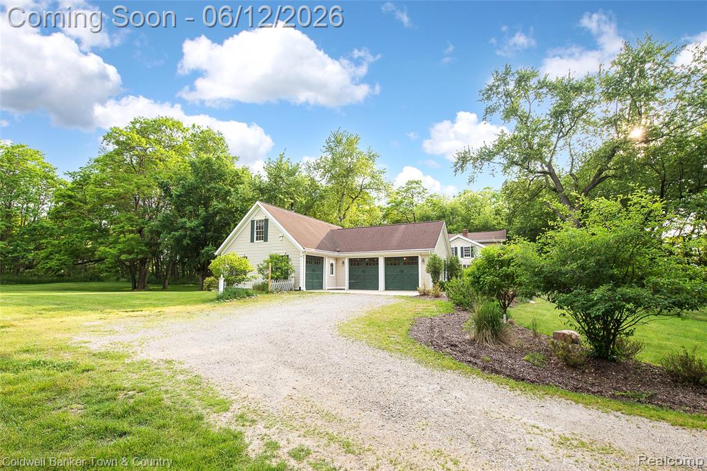 10196 Faussett Road, Fenton, MI 48430 — Photo 5