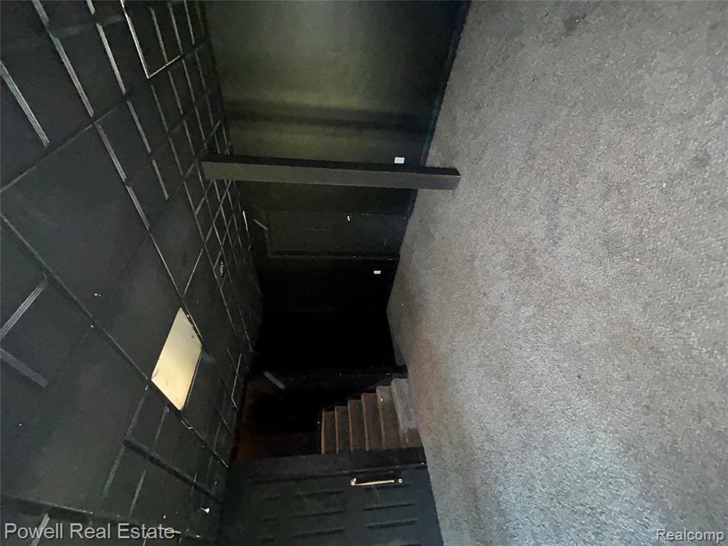 2335 Pebble Creek Drive N, Flushing, MI 48433 — Photo 34