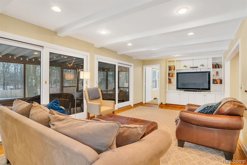 8378 OLD PLANK Road, Grand Blanc, MI 48439 — Photo 26