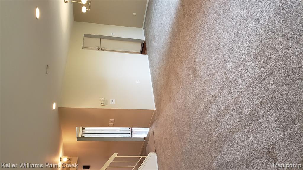 5872 Vassar, West Bloomfield, MI — Photo 14