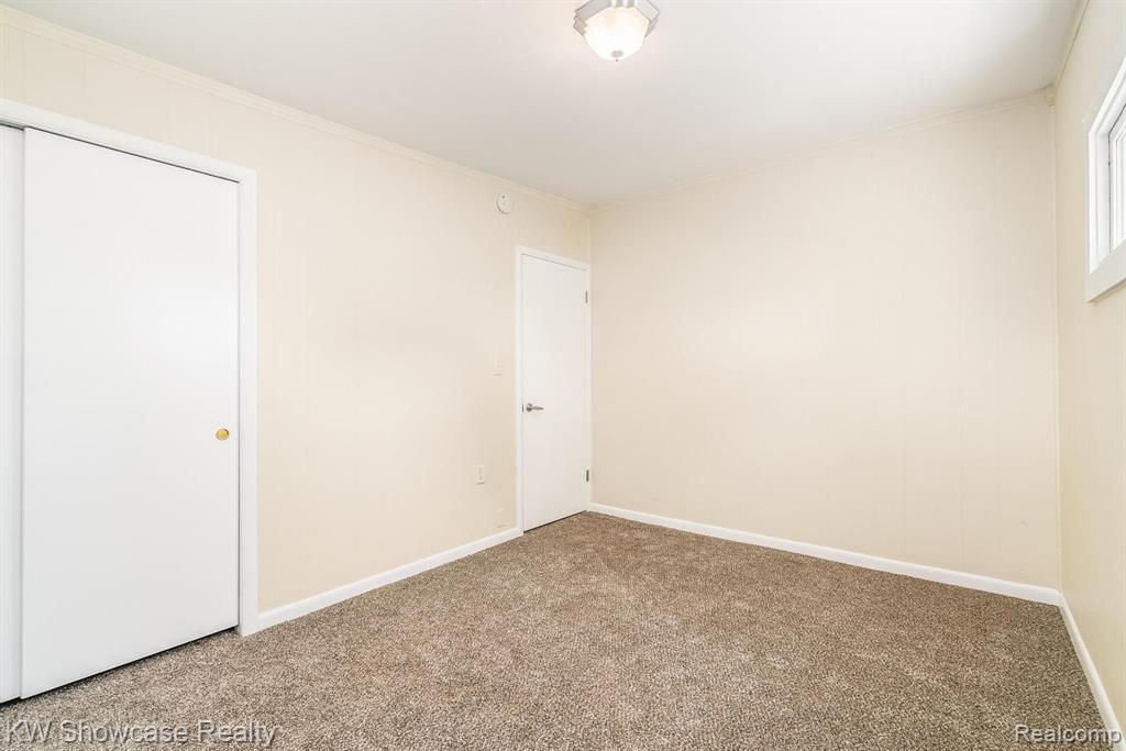71 W Wabash Avenue, Belleville, MI 48111 — Photo 23
