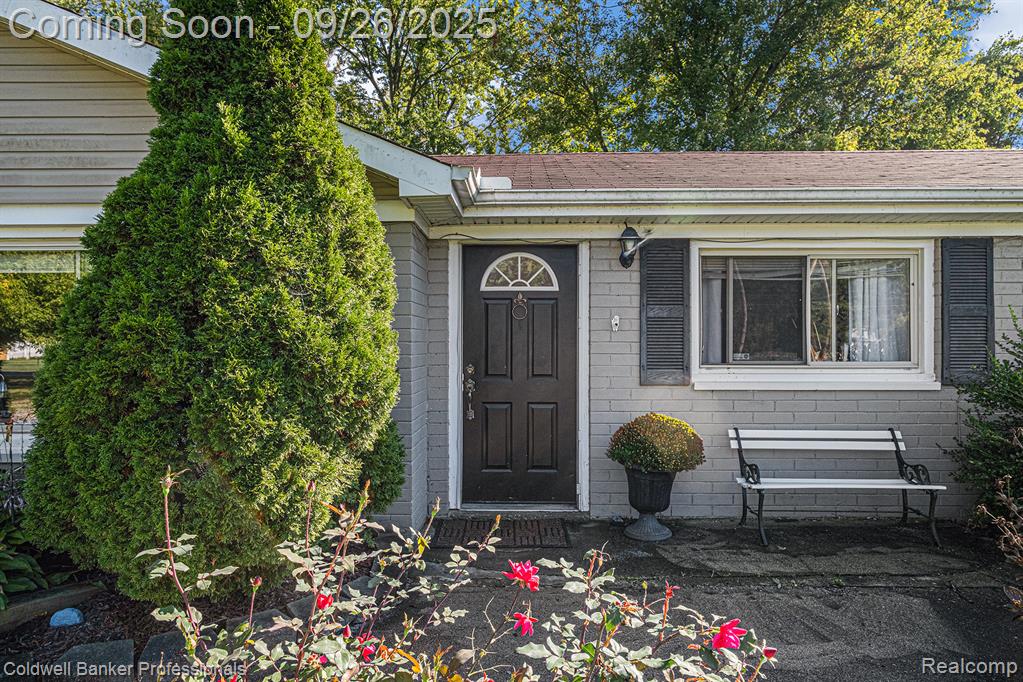 4460 Crosby Road, Flint, MI 48506 — Photo 6