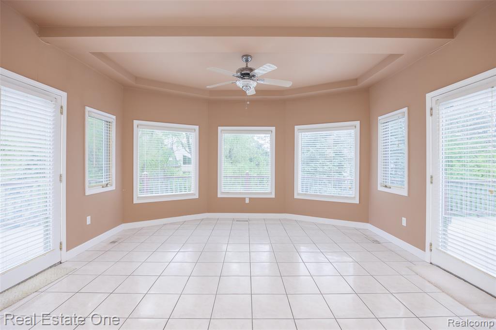 4149 Marlwood Drive, West Bloomfield, MI 48323 — Photo 23