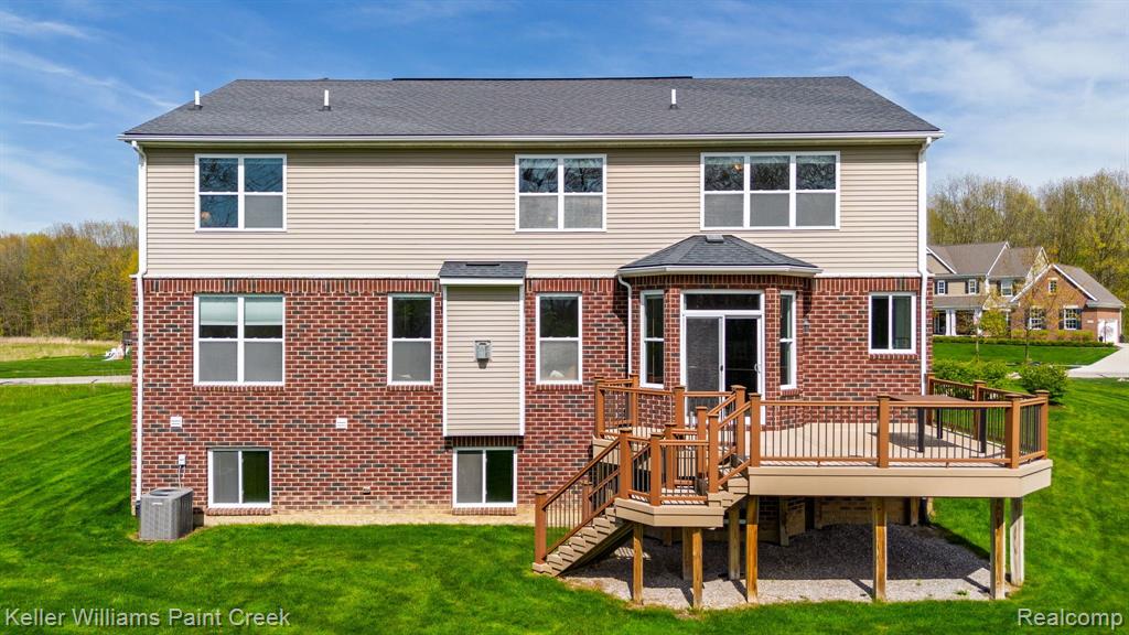 894 Wynstone Circle N, Oakland, MI — Photo 8