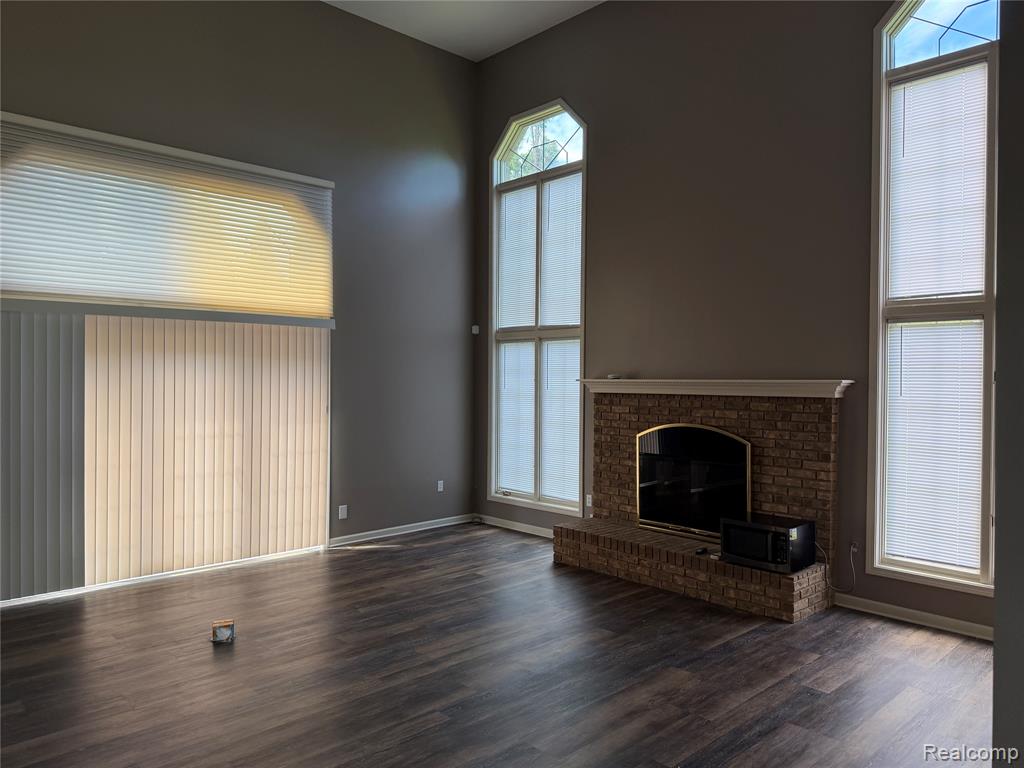 50015 Cooke Avenue, Plymouth, MI 48170 — Photo 3