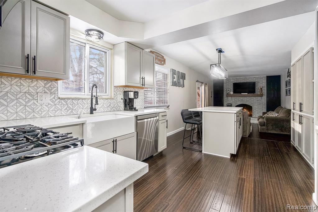 43607 Ryegate Street, Canton, MI 48187 — Photo 13
