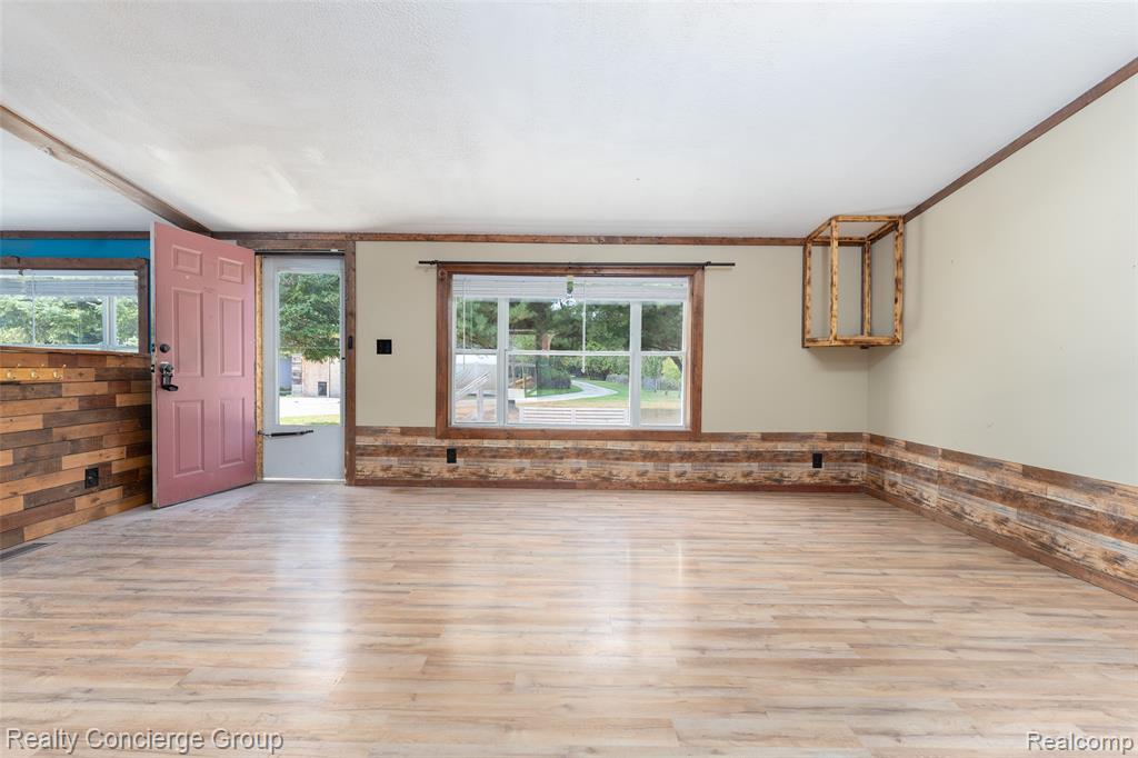 16013 Bird Road, Linden, MI 48451 — Photo 4