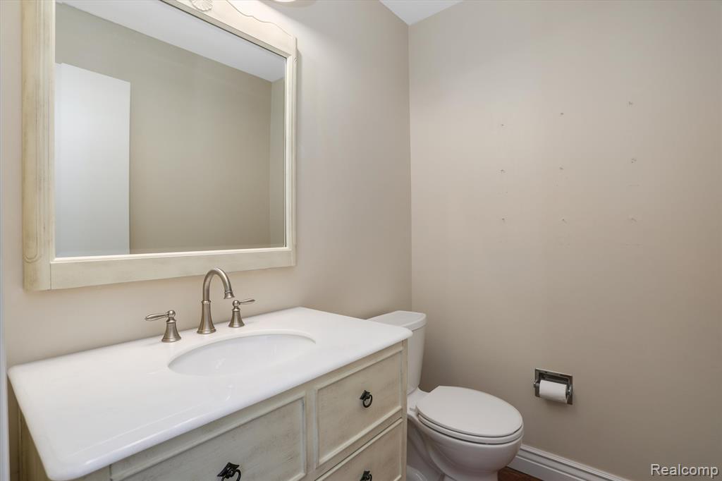 53652 BUCKINGHAM, Shelby Twp, MI 48316 — Photo 24