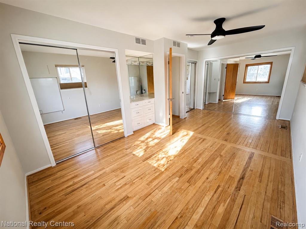 2182 Yorktown Drive, Ann Arbor, MI 48105 — Photo 19
