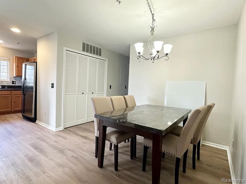 1075 Beaver Run, Troy, MI 48083 — Photo 22
