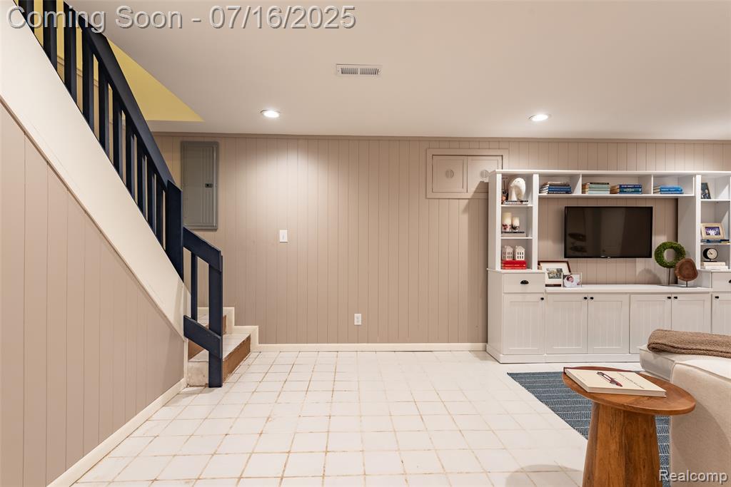 7366 E Maple Avenue, Grand Blanc, MI 48439 — Photo 41