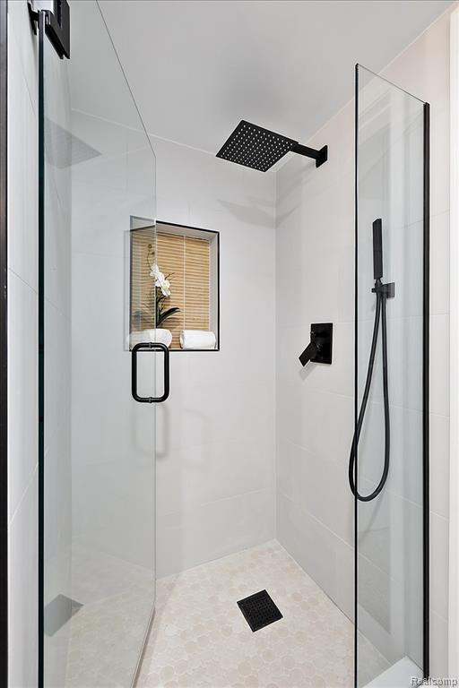 31060 E Rutland Street, Beverly Hills, MI 48025 — Photo 28