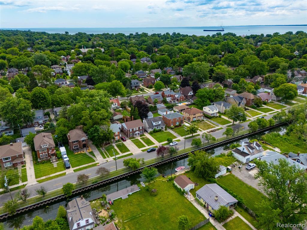 648 Alter Road, Detroit, MI 48215 — Photo 52