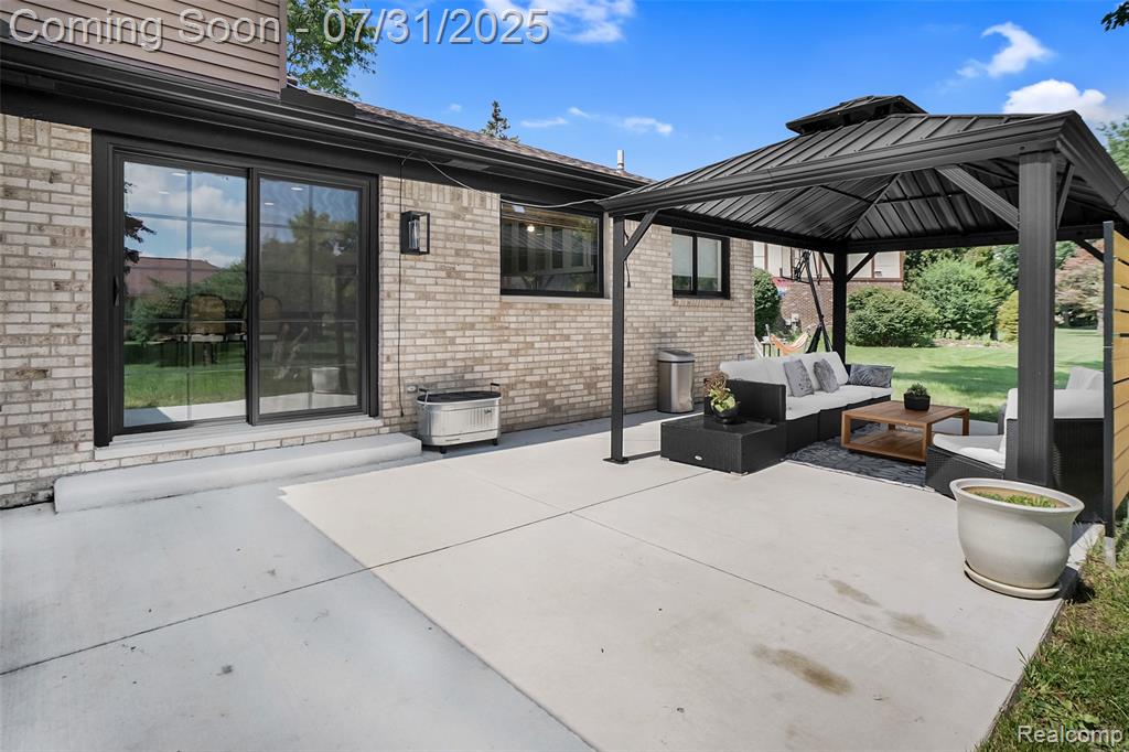4380 Bender Court, Troy, MI 48098 — Photo 47