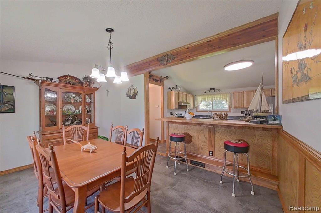 5920 CAMPBELL CORNERS Drive, Howell, MI 48855 — Photo 5