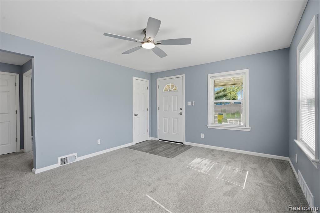 13181 Peach Street, Southgate, MI 48195 — Photo 6