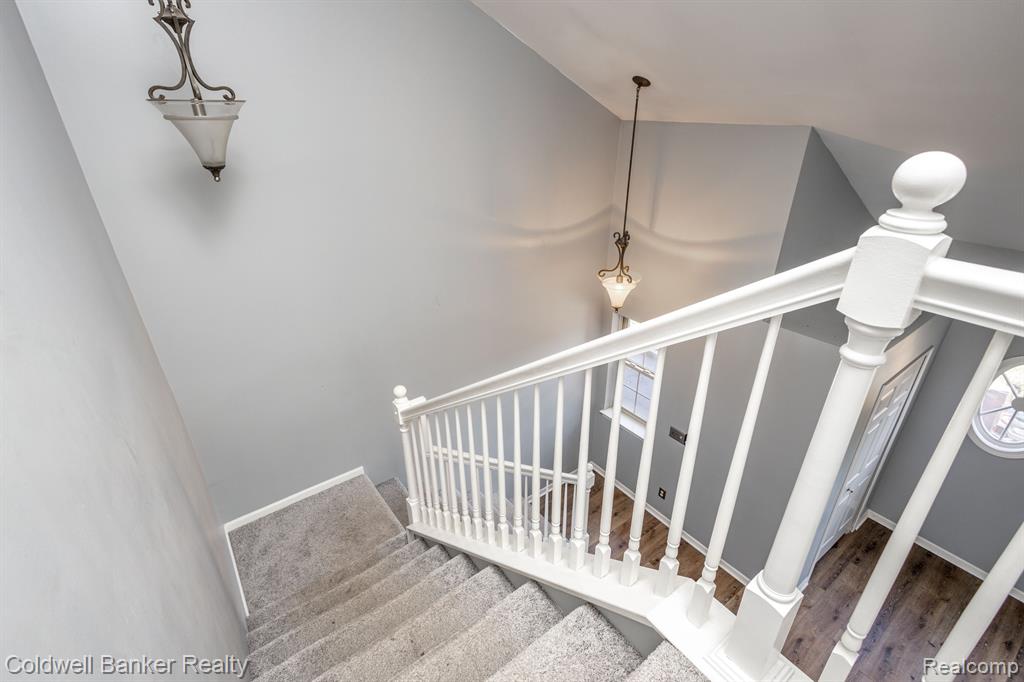 29427 Glen Oaks Boulevard E, Farmington Hills, MI 48334 — Photo 18