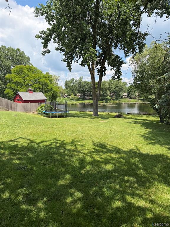 4544 Hillview Shores, Clawson, MI 48348 — Photo 4