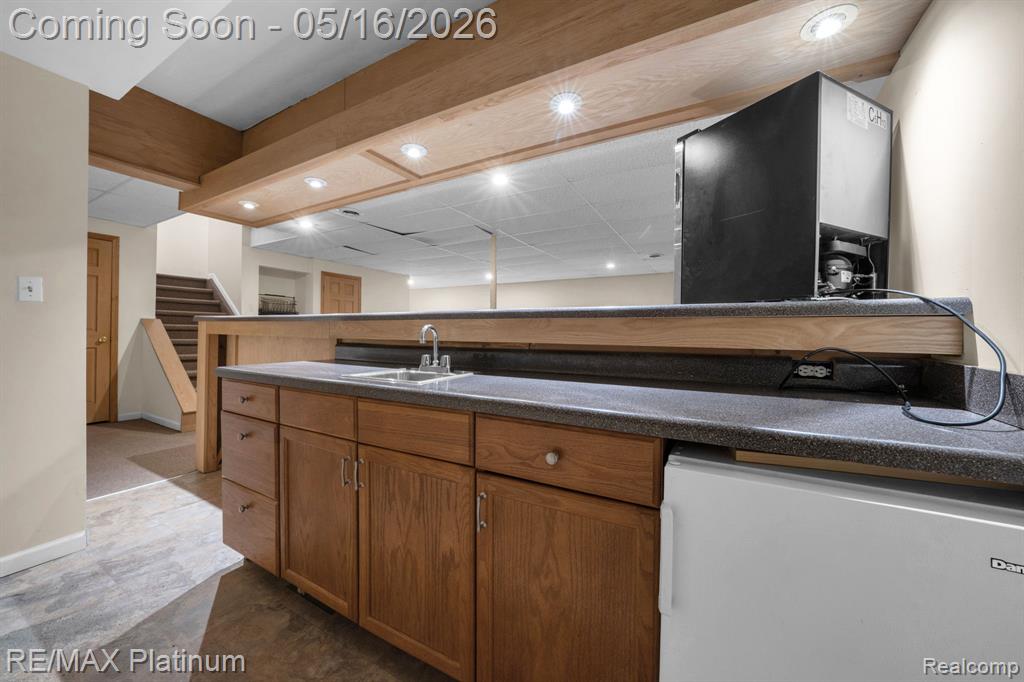5043 Oak Bluff Court, Howell, MI 48843 — Photo 31