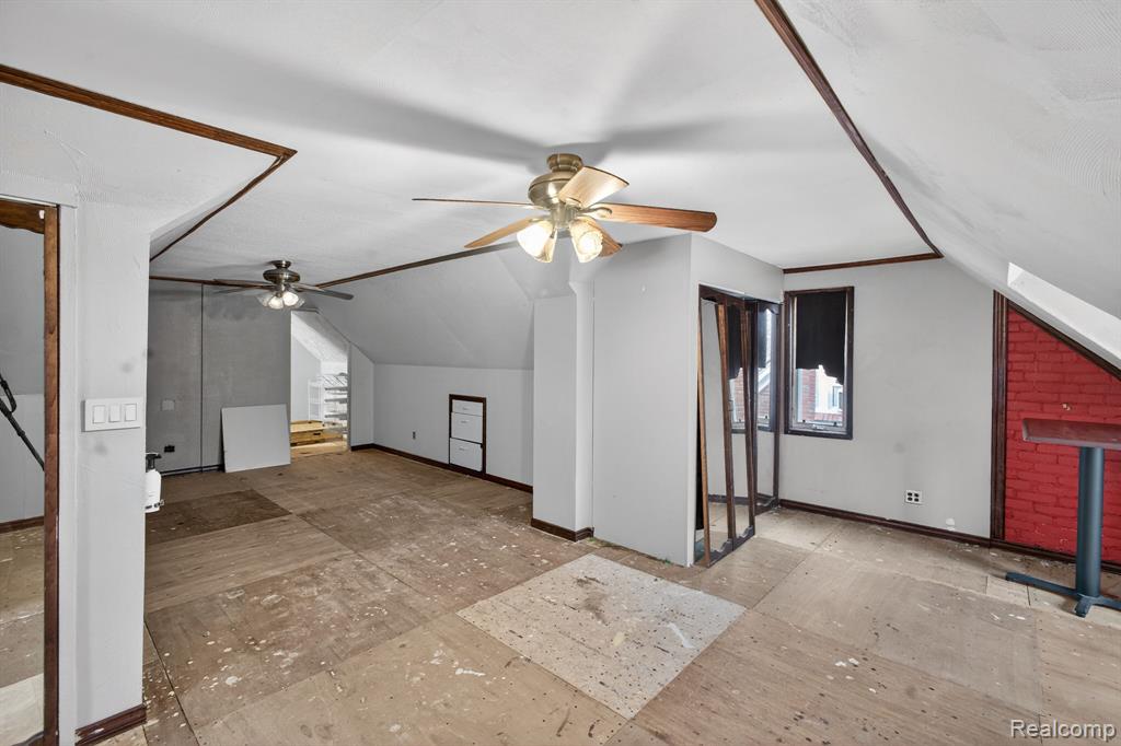 9495 Lakepointe Street, Detroit, MI 48224 — Photo 18