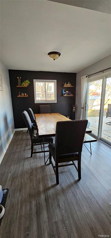 22308 Larch Street, Woodhaven, MI 48183 — Photo 24