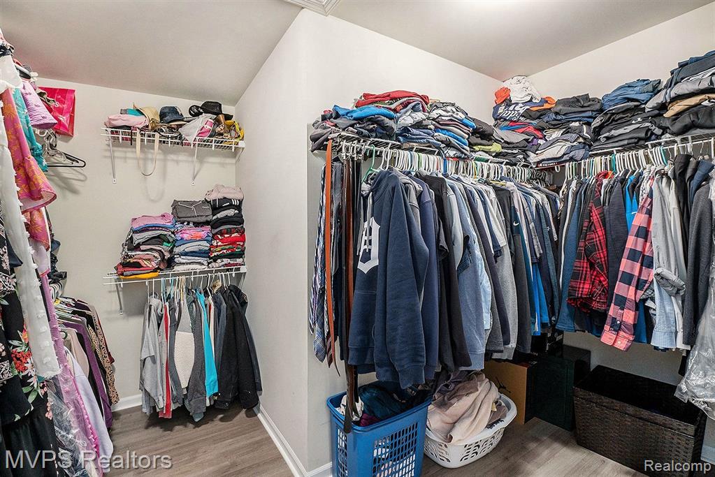 49218 CAMAROSA Lane, Macomb, MI 48044 — Photo 16