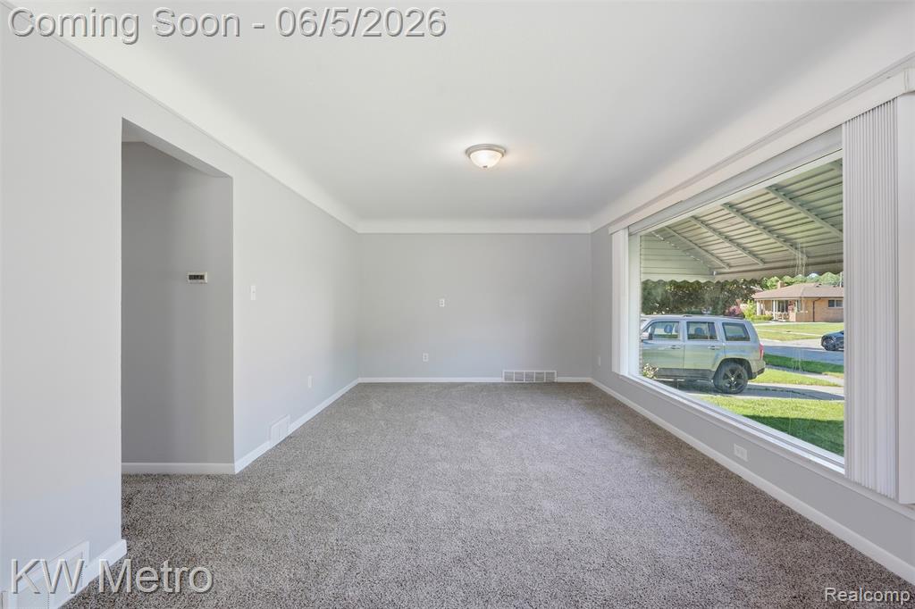 9662 Berwyn, Redford, MI 48239 — Photo 3