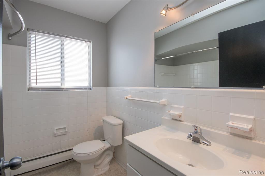 629 Maple Road, Clawson, MI — Photo 13