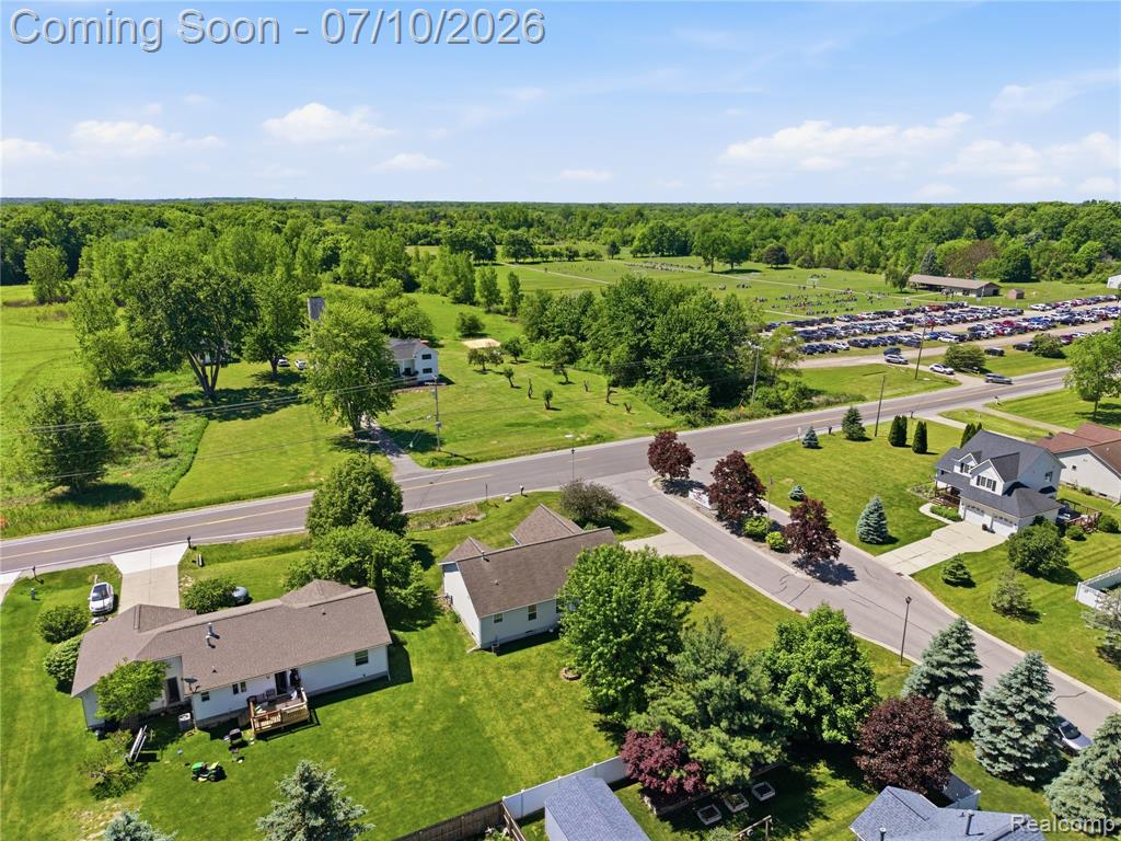 5275 E Maple Avenue, Grand Blanc, MI 48439 — Photo 46