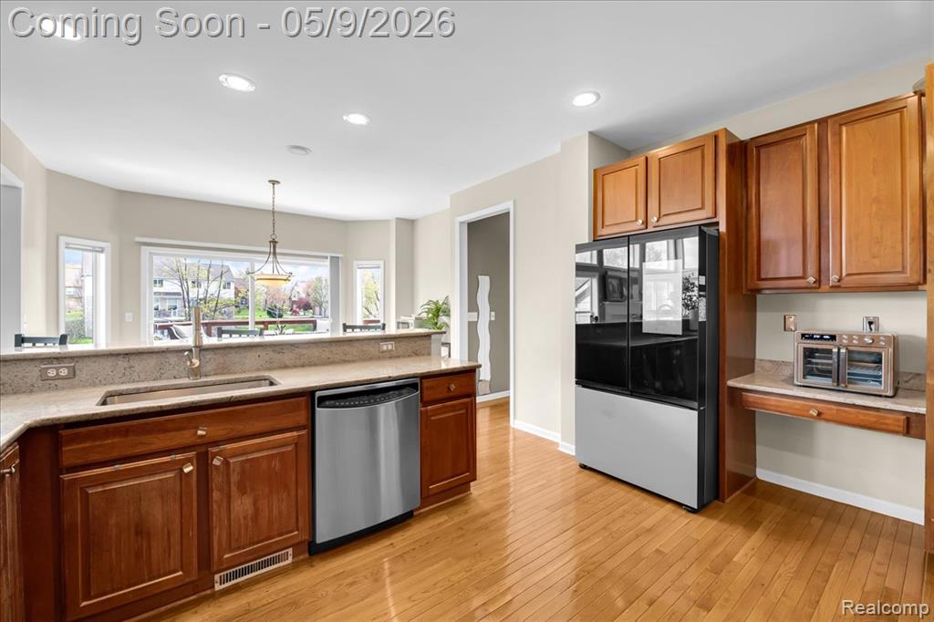 3881 High Grove Way, Lake Orion, MI — Photo 14