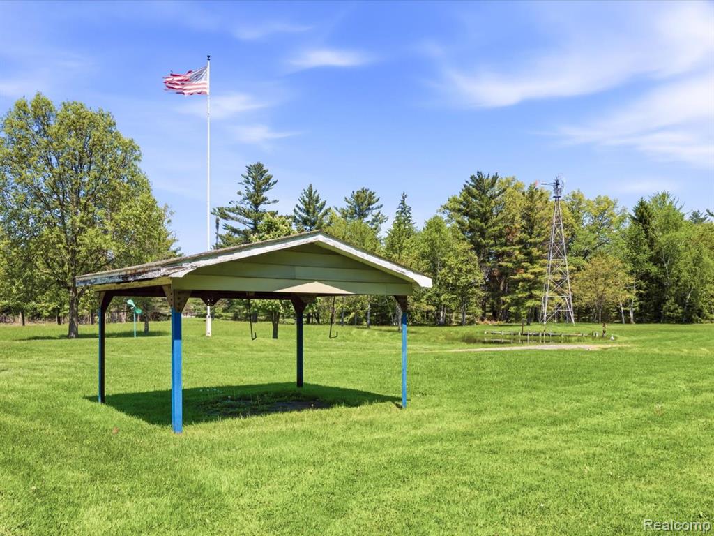2482 Range Road, Port Huron, MI 48060 — Photo 40