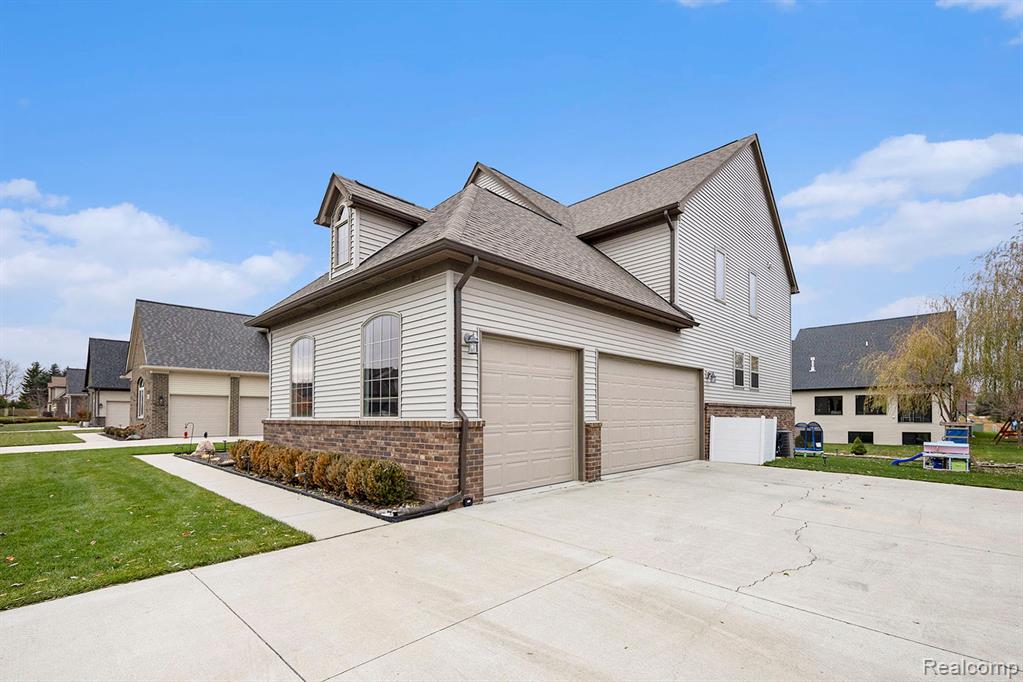 856 W Bay Shore Drive, Oxford, MI 48371 — Photo 6