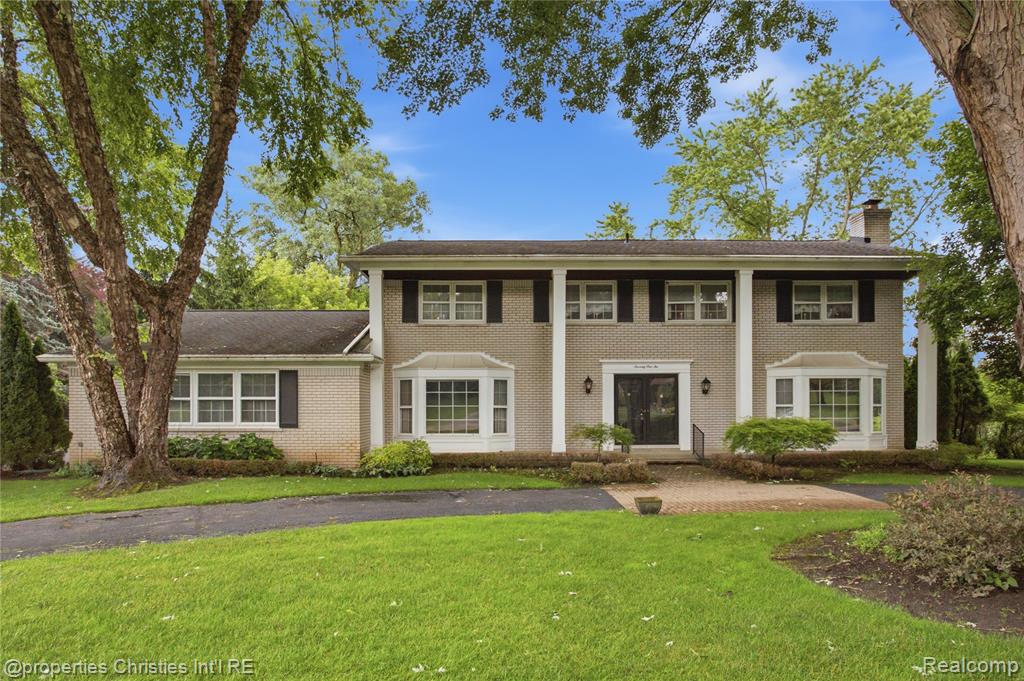 7110 Paterese Drive, Bloomfield Hills, MI 48301 — Photo 51
