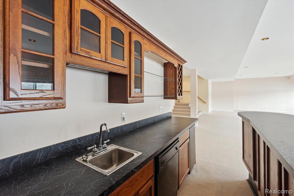6615 GREENE HAVEN Drive, Clarkston, MI 48348 — Photo 43
