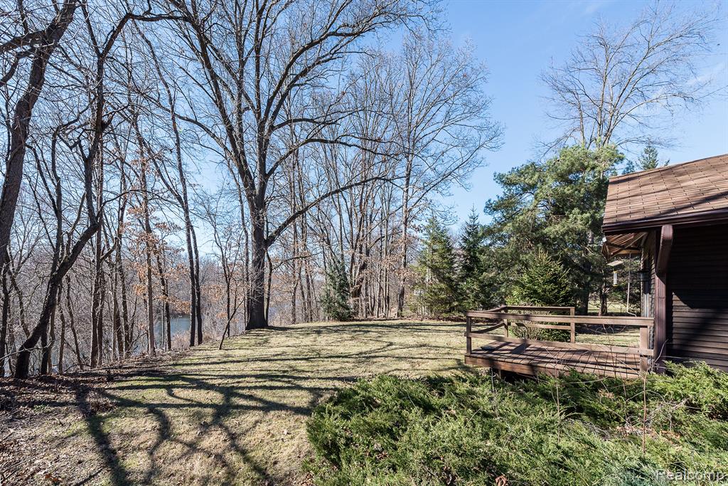 7695 HURON RIVER Drive S, Dexter, MI 48130 — Photo 11