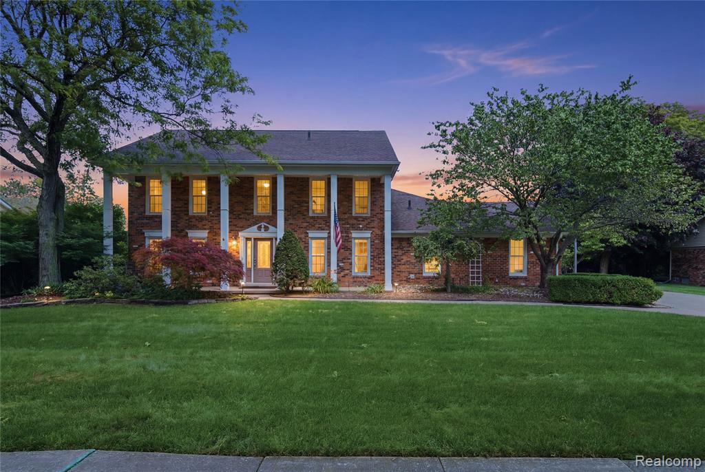 46884 Ben Franklin Drive, Utica, MI 48315 — front exterior