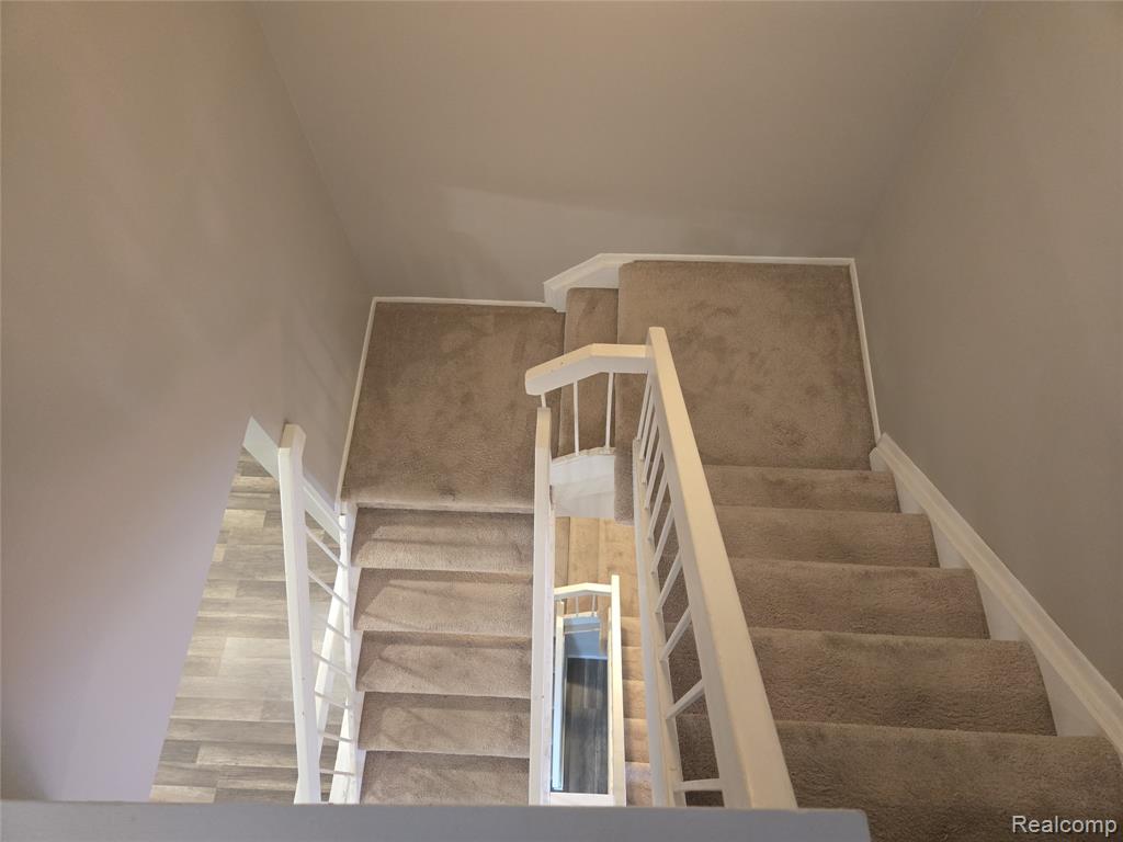 5353 Wright Way W, West Bloomfield, MI — Photo 17