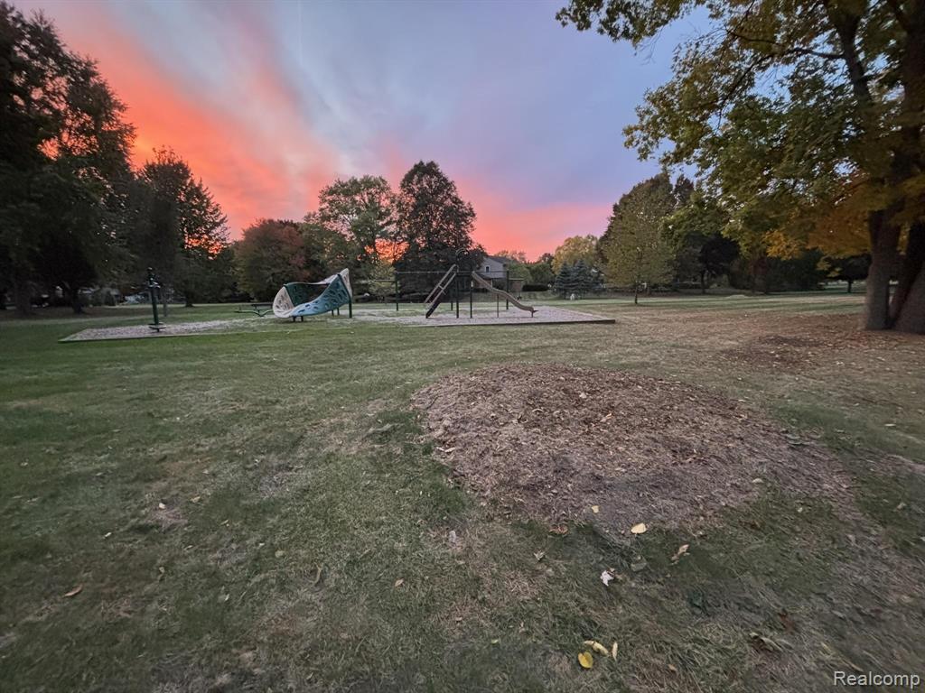 42085 Banbury Road, Northville, MI 48168 — Photo 70